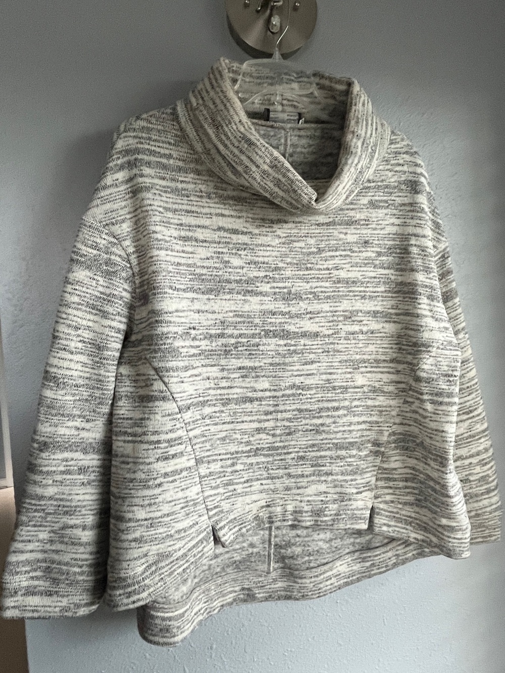 Anthropologie Saturday Sunday Gray Marled Cowl-Neck Pullover Sweater